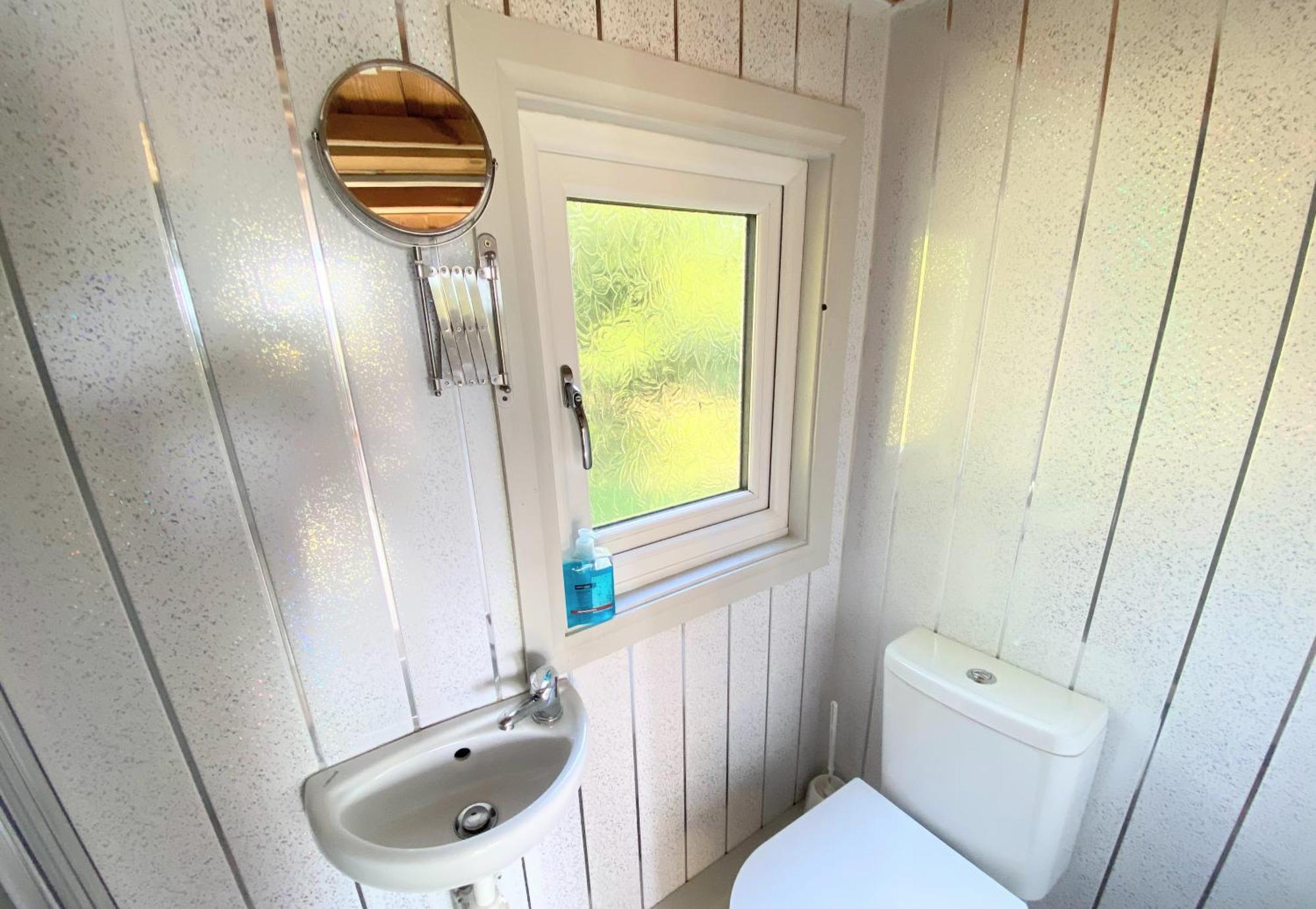 Blair Tiny House With Private Hot Tub - Fife - Loch Leven - Lomond Hills Villa Dunfermline Dış mekan fotoğraf
